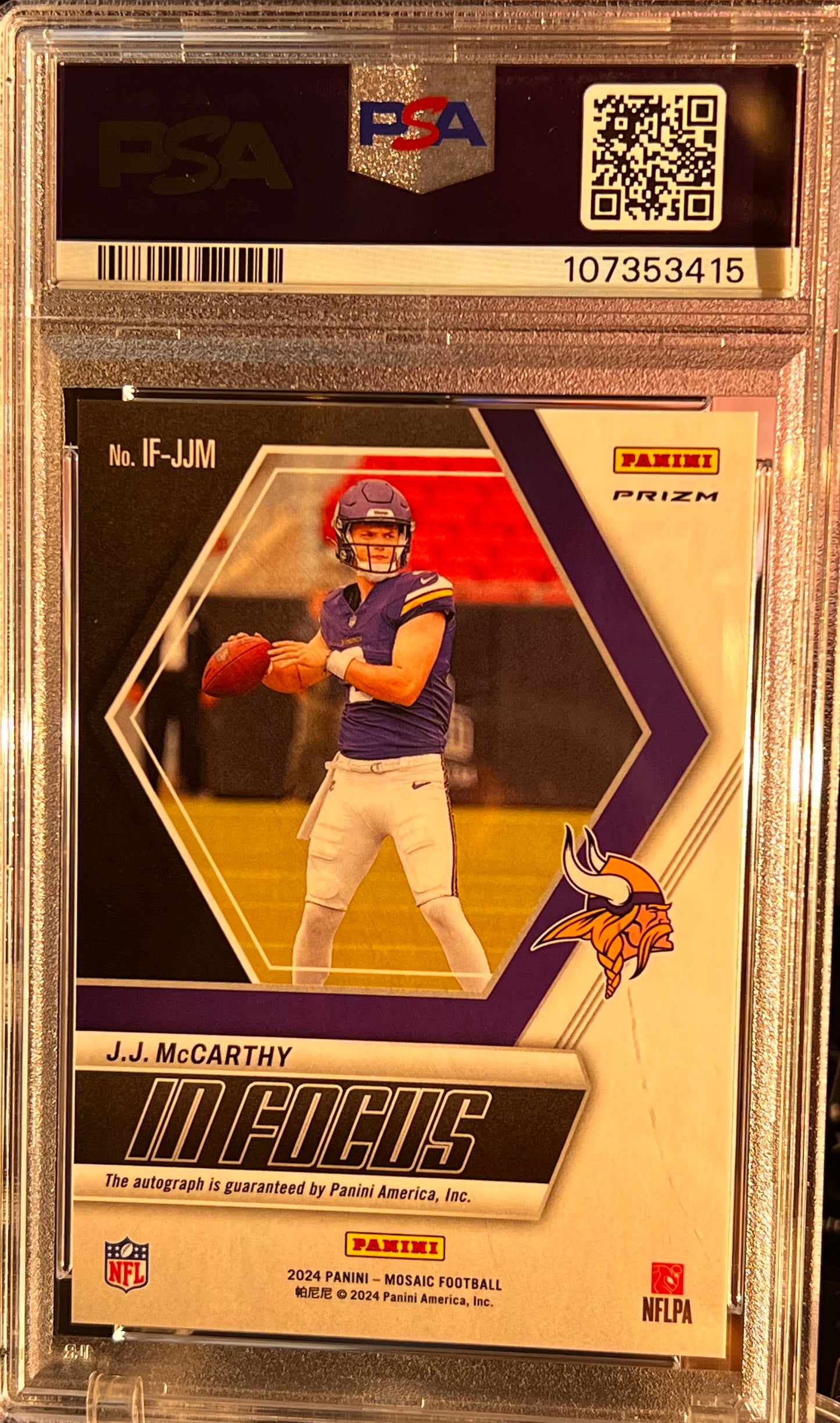 🔥 2024 Mosaic JJ McCarthy – In Focus Signature Red & Yellow Choice – PSA 10 GEM MINT / Auto Auth 🔥 Card #1FJJM | PSA Cert #107353415 | PSA/DNA Auto Authenticated