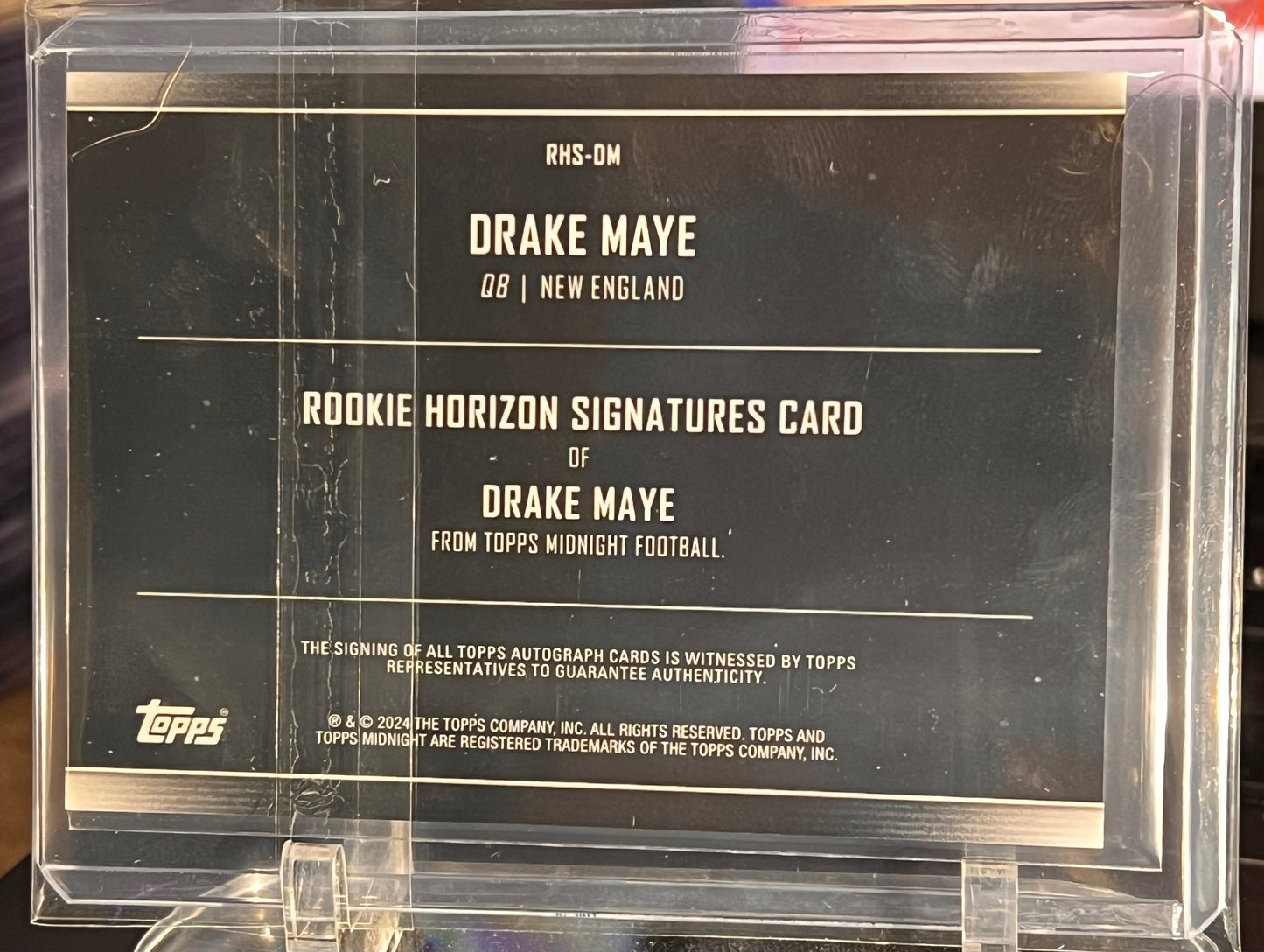 ❄️ 2024 Topps Midnight – Drake Maye Rookie Horizons “Winter Solstice” Auto RC – #24/35 ❄️ Limited Print | Rookie Autograph | Winter Parallel | Top NFL Prospect