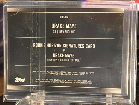 ❄️ 2024 Topps Midnight – Drake Maye Rookie Horizons “Winter Solstice” Auto RC – #24/35 ❄️ Limited Print | Rookie Autograph | Winter Parallel | Top NFL Prospect